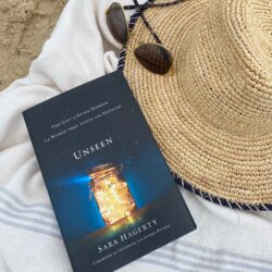 Summer Reading UNSEEN in the beach bag